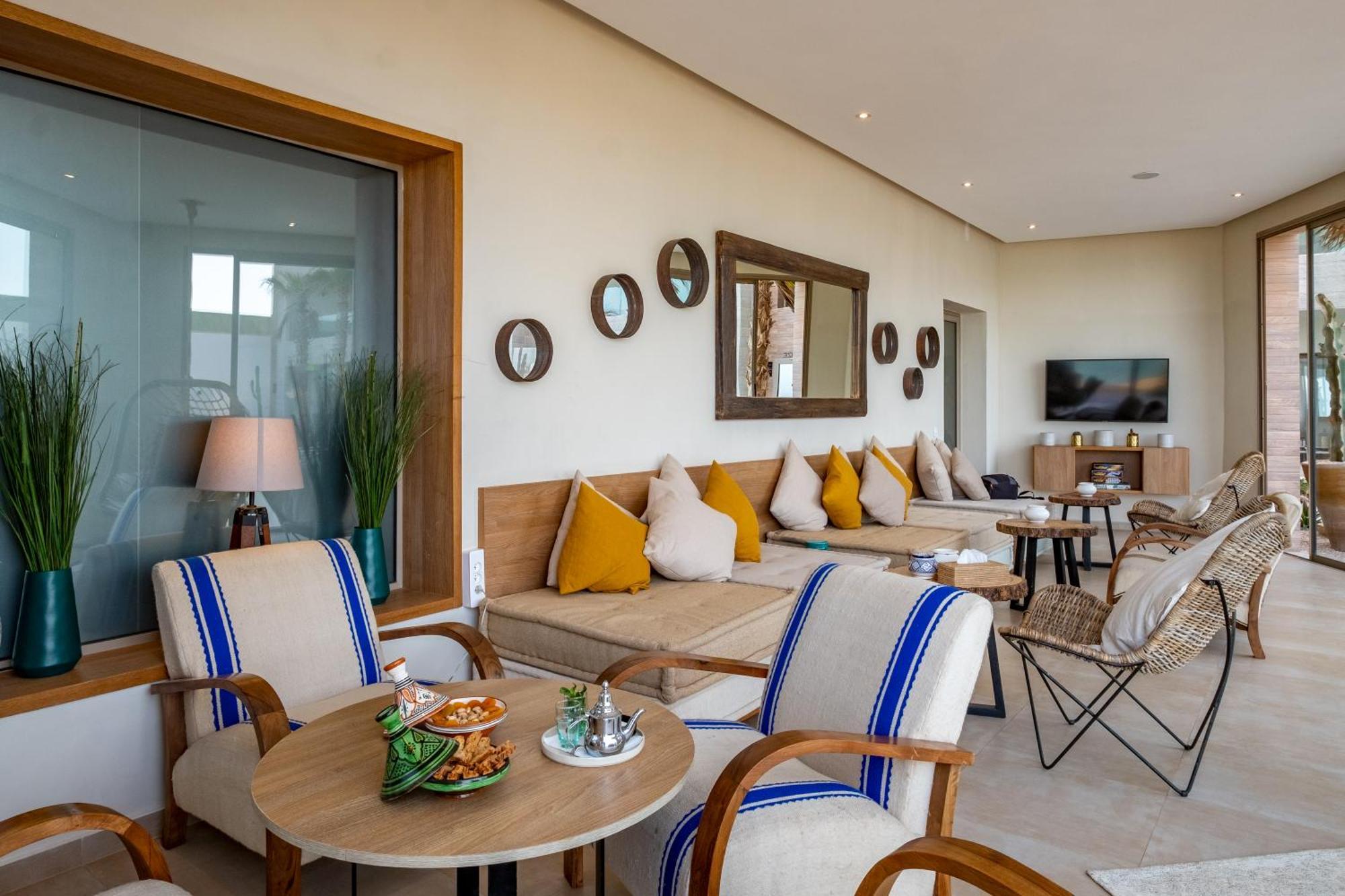 South Bay Hotel