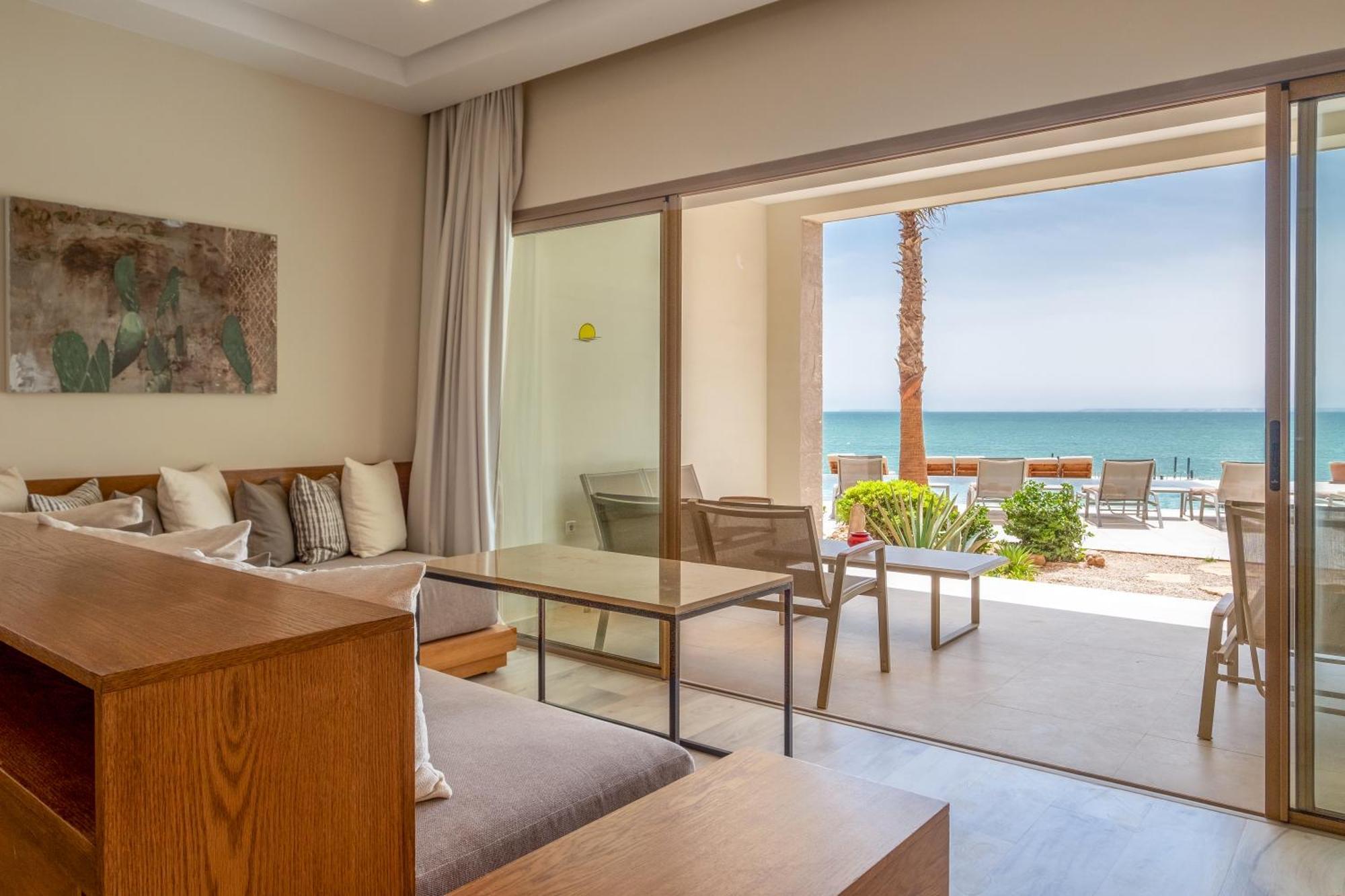 South Bay Hotel 4*